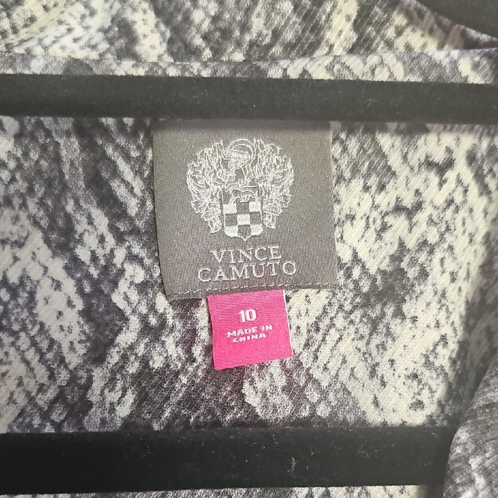 Vince Camuto Black and White Snake Print Blazer - Picture 3 of 4